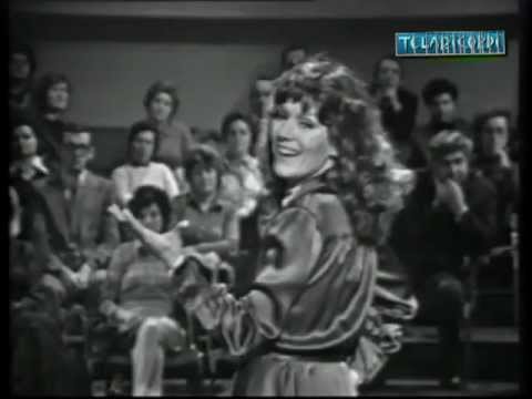 Caterina Caselli - Und wenn die Welt vom Himmel fällt.mpg