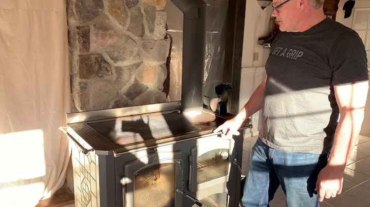 Regina Wood Cook Stove at the Ryan Walter Breakawa...