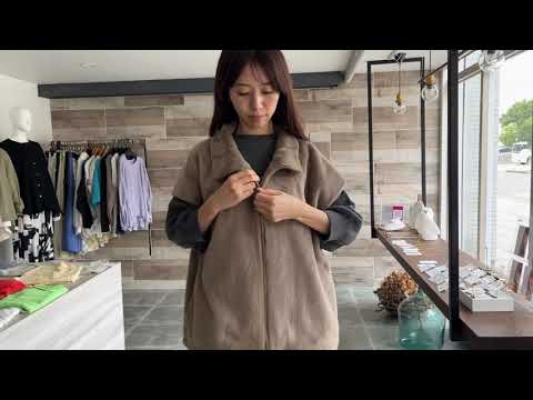 Aga×HiROMITHiSTLE リバーシブルファーベスト　新品　ヤマダヤ スタンドカラーファーダブルジップベスト（グレージュ）／岡崎市