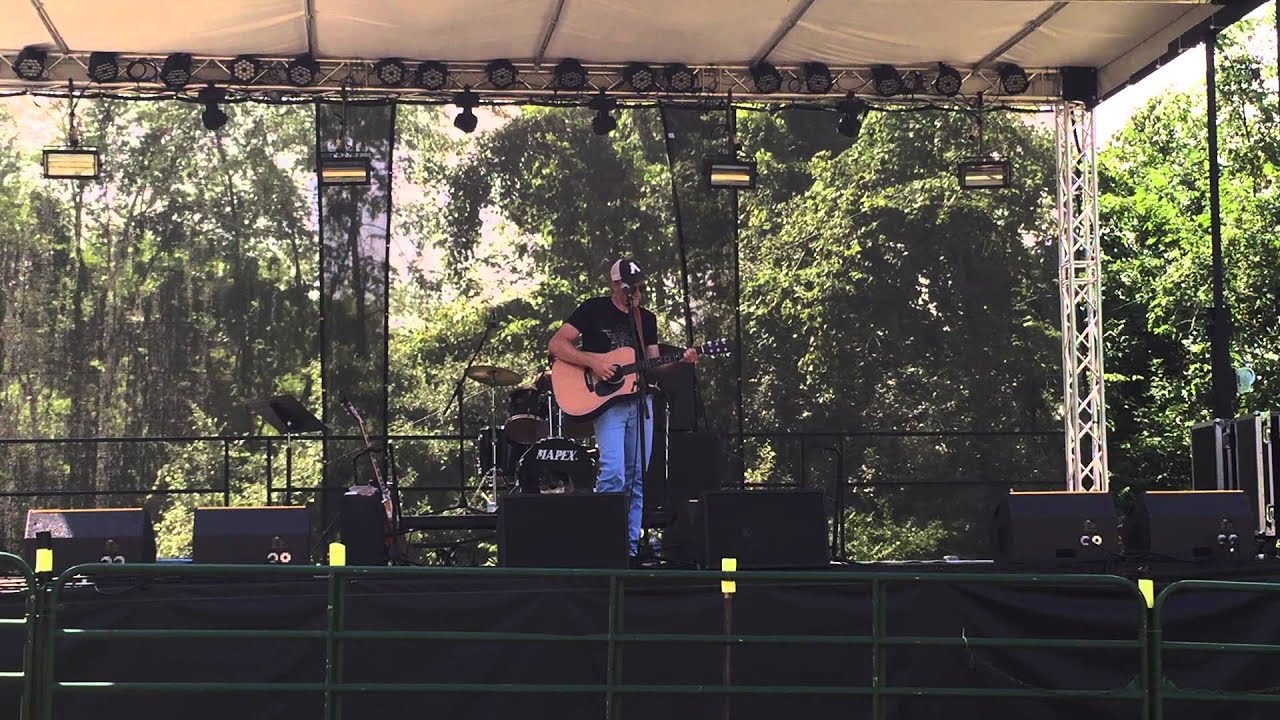 Austin Rife plays at Moose Park - YouTube