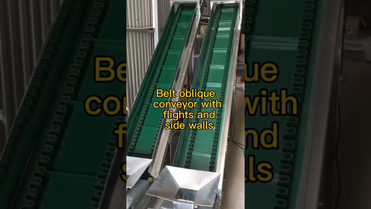 Belt oblique conveyor with flights and side walls