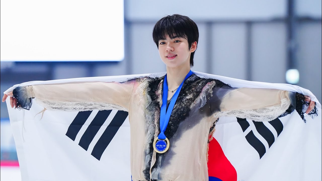 Victory Ceremony Men Kinoshita Cup 2025 / Junhwan Cha focus 🇰🇷 🥇