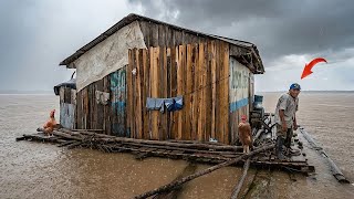 La Dura Vida De Un Abuelito Qué Vive Sobre Las Aguas Del Rio Ucayali En La Amazonia 🇵🇪