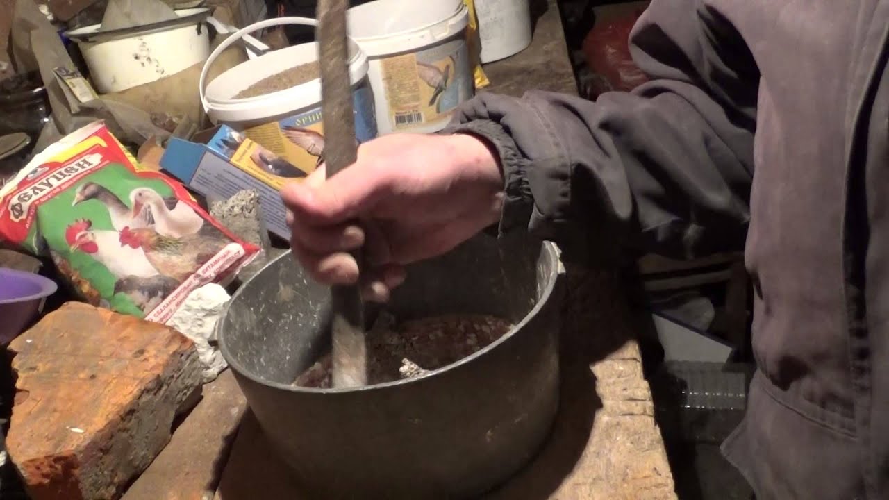 Минералка для голубей .