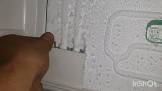 HOW TO FIX A FRIDGE FREEZING EVERYTHING IN THE BOTTOM SECTION 😱
