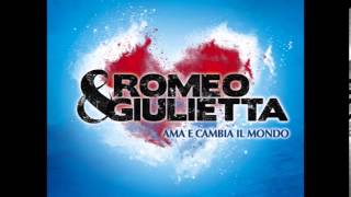Video thumbnail of "01. Verona - Romeo e Giulietta ama e cambia il mondo"