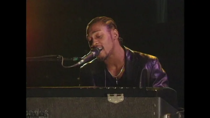 Eric Clapton, D'Angelo perform "I've Been Trying'"...