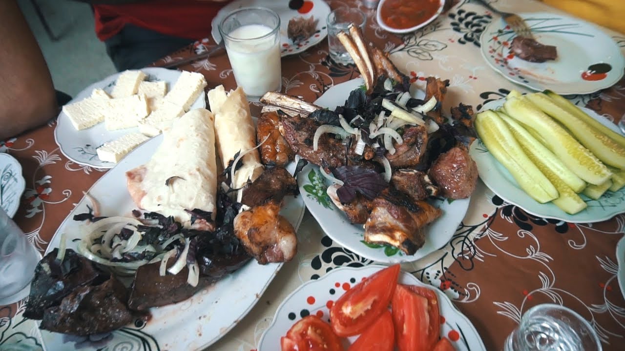 KÜRDƏMİR!  'Bığ' Kafesi / Азербайджан, Кюрдамир - кафе 'Быг'