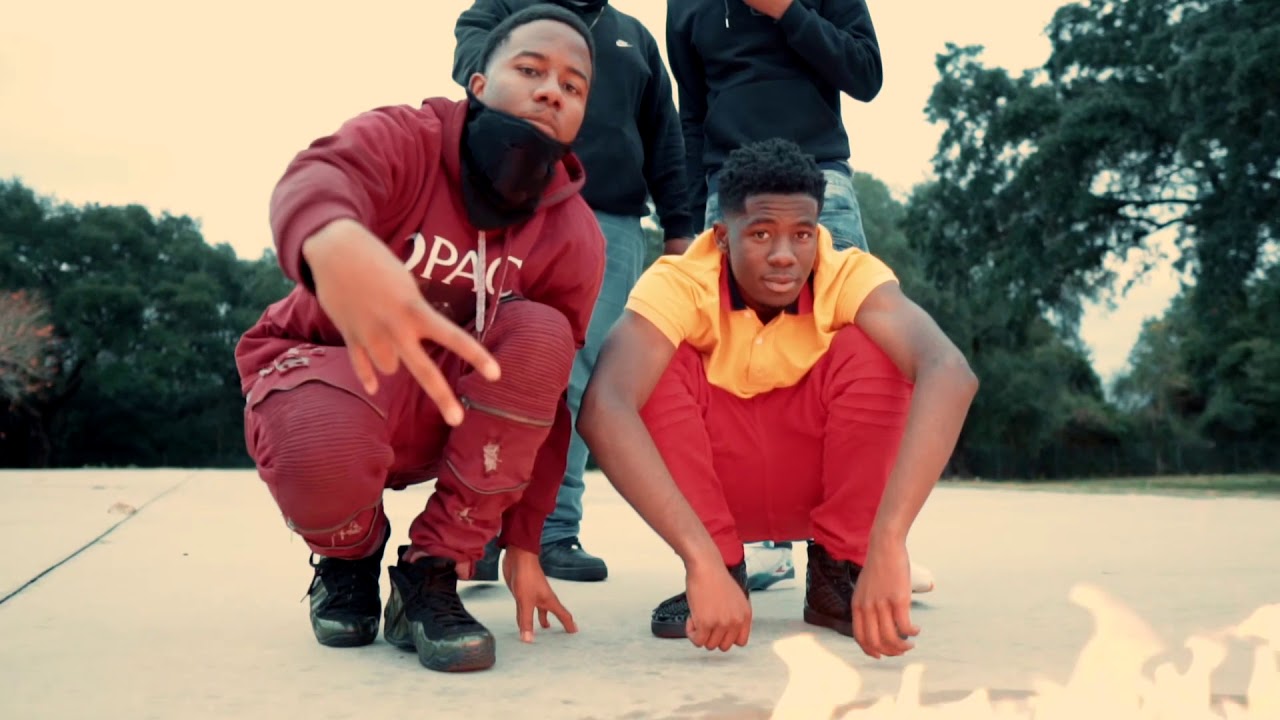Guarda Wook Capone X MLB Dank — Tell Me (Directed By Yabui Ent ) (Official Video) su YouTube Guarda Wook Capone X MLB Dank — Tell Me (Directed By Yabui Ent ) (Official Video) su YouTube