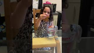Millie & May’s Gingerbread science experiment with water part 1