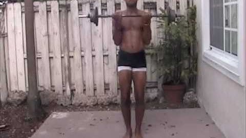 Bruce Lee Free weight Bicep Curls