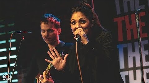 The Interrupters - On A Turntable [Live In The Lounge]