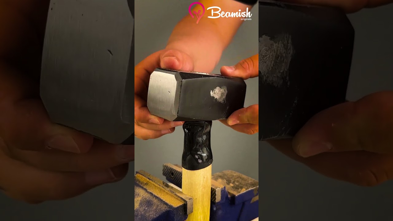 Hammer handle fix method 