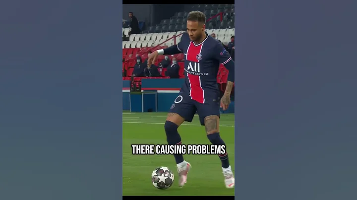 You need to take RISK📈. #football #soccer #winger #soccertraining #shorts #footballtraining