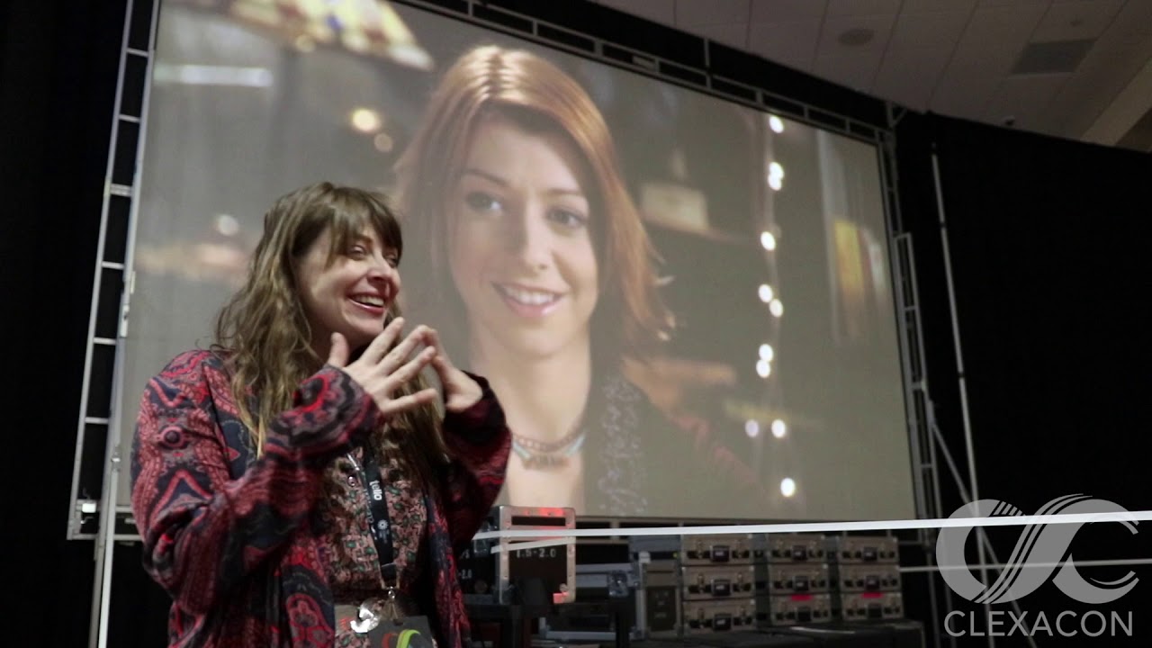 Clexacon 19 Behind The Scenes With Amber Benson Youtube