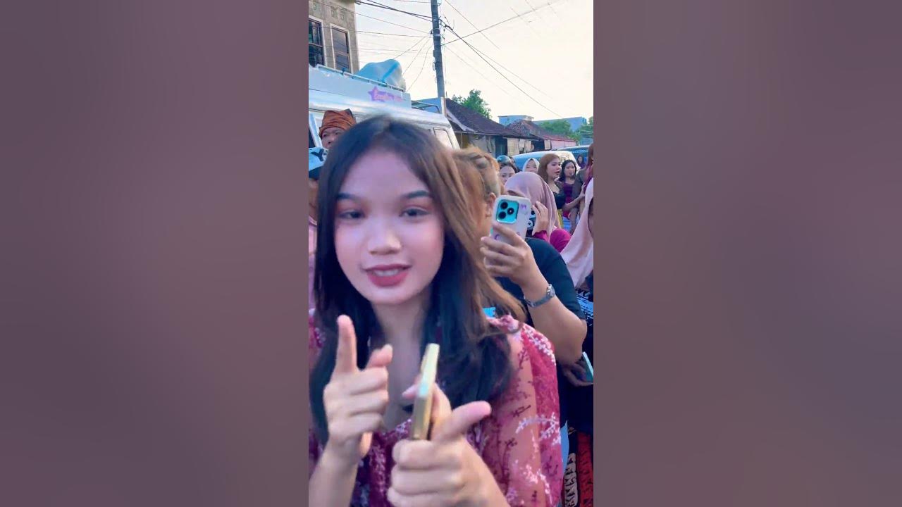 Sasak Jogang Gile #megantaraterbaru #dangdut #jogetseru #dance #jogetwelut Sasak Jogang Gile #megantaraterbaru #dangdut #jogetseru #dance #jogetwelut
