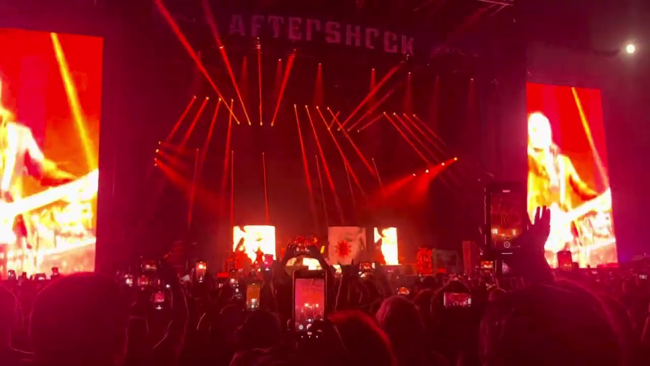 Aftershock 2022, Rob Zombie, Intro + King Freak auf YouTube ansehen Aftershock 2022, Rob Zombie, Intro + King Freak auf YouTube ansehen