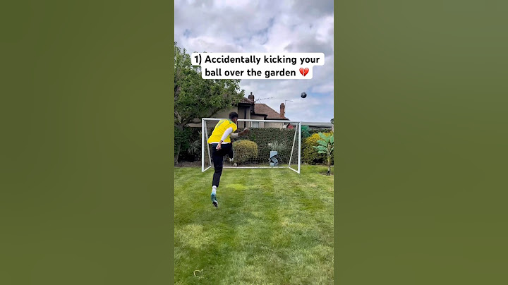 Only FOOTBALLERS can RELATE 😂🤝