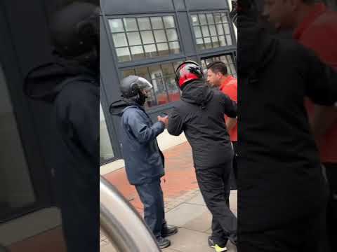 Brawl Erupts Between Uber Eats | Just Eat | Deliveroo | Driver Orders Come To A Melt Down