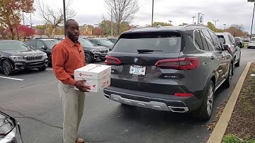 2020 BMW X5 Kick To Open Tailgate Tutorial