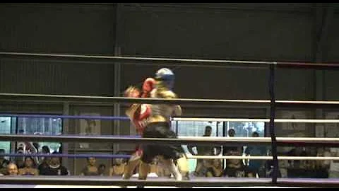 Girls Boxing Amy The TANK Wolfgram deception bay b...