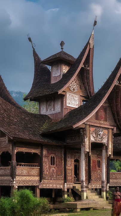 'The Iconic Minangkabau Rumah Gadang | West Sumatra’s Timeless Heritage'