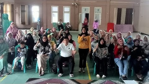 Peningkatan Kapasitas Kader Posyandu Desa Ciherang Karangtengah Cianjur Ta 2025