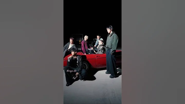 I can't wait anymore. 💽🔥 #seventeen #carat #mingyu #vernon #hoshi #dokyeom #minghao #seungkwan