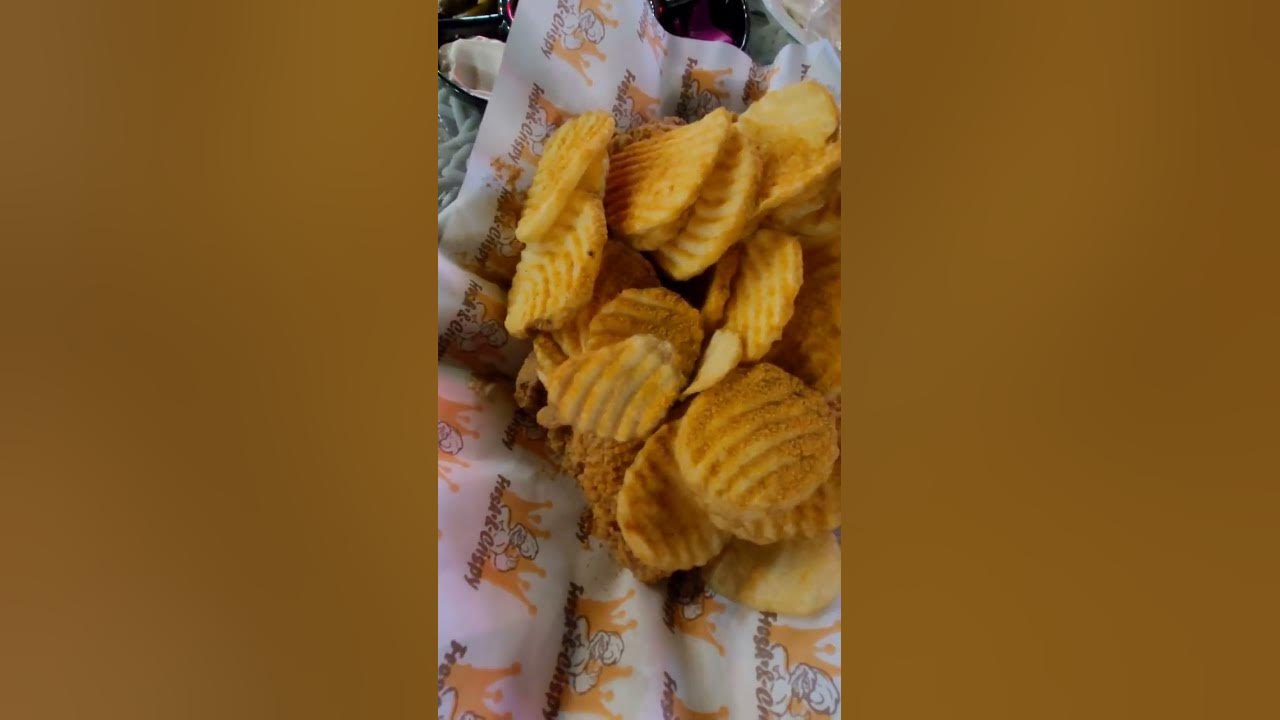 Broast Kebab halabiSalad hummos thoom mukhalal thoomhar Salata