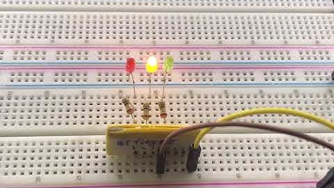 ATTiny85 Traffic Lights