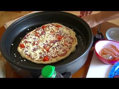 Video: Wie Man Pizza In Einer Pfanne Macht