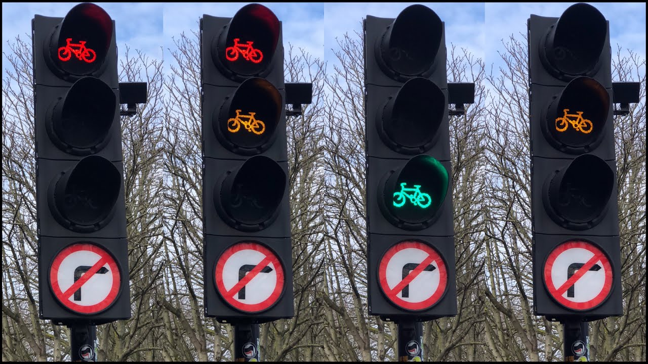 Tower Hamlets: Hackney Road J/O C13, Siemens Helios CLS Traffic Lights