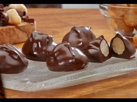 ハワイアンホーストのマカデミアナッツ・チョコレート [マイハワイ]