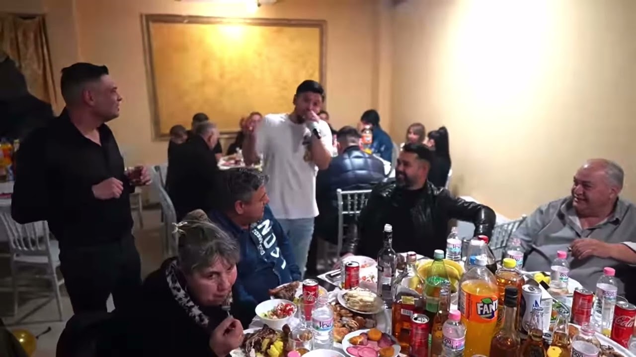 Демчо димитров песни за маса