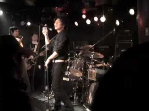YouTube에서 discotortion live at Z会 19.Feb.2011 SACRIFICE(with Nemoto Jun from Z / hununhum / I.C.E.) 보기 YouTube에서 discotortion live at Z会 19.Feb.2011 SACRIFICE(with Nemoto Jun from Z / hununhum / I.C.E.) 보기