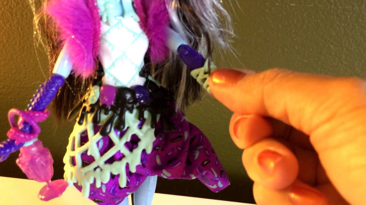 Monster High Sweet Scream Abby Doll Unbox And Review YouTube monster-high-sweet-scream-abby-doll-unbox-and-review-youtube