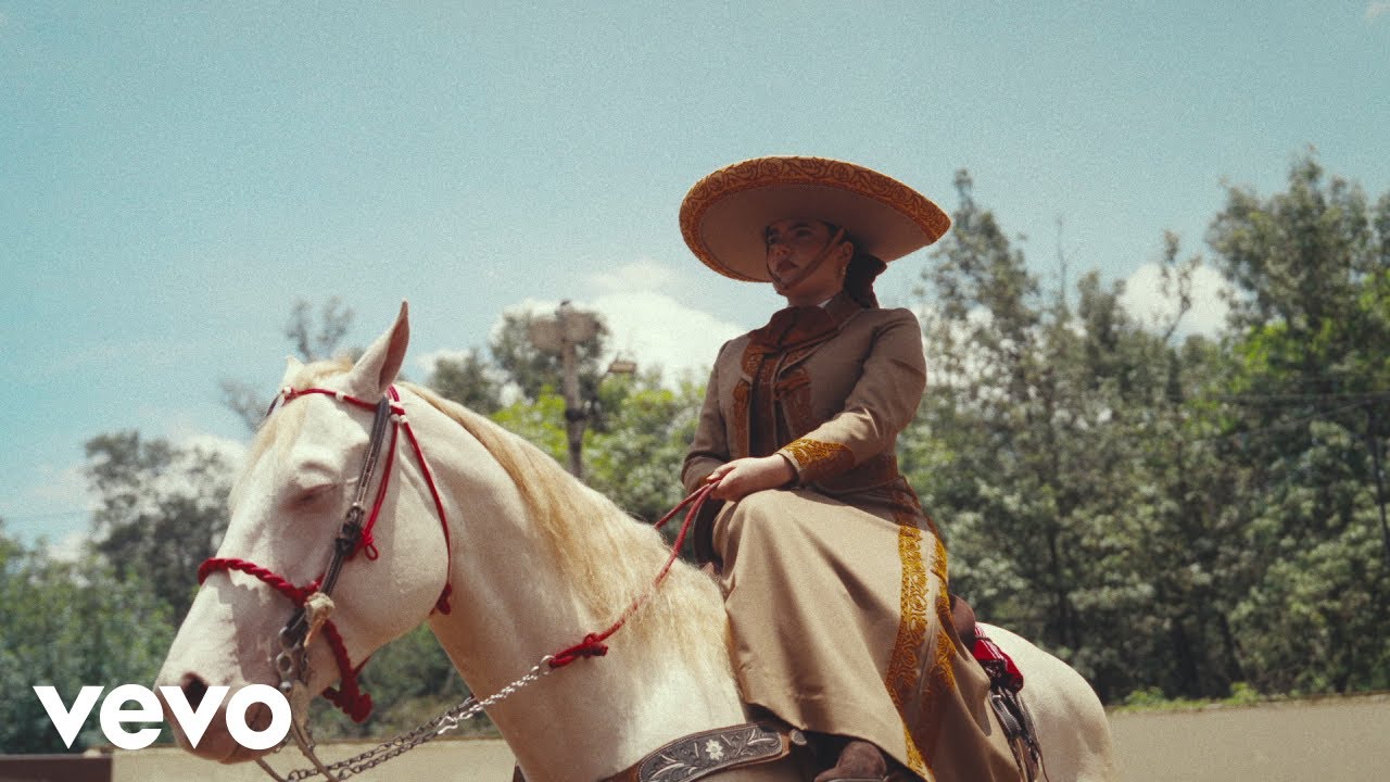 Previsualización de video para nota Hoy es el lanzamiento del disco “Una raya más al tigre”