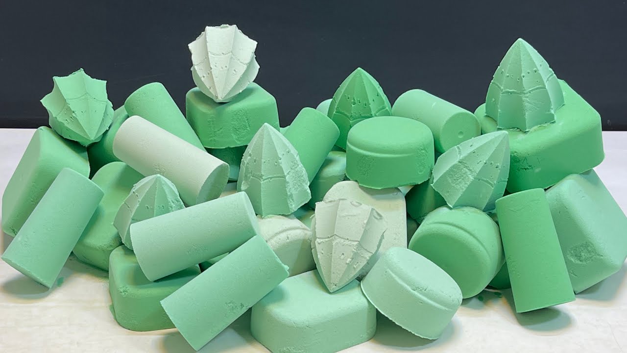 crushing green baking soda ASMR