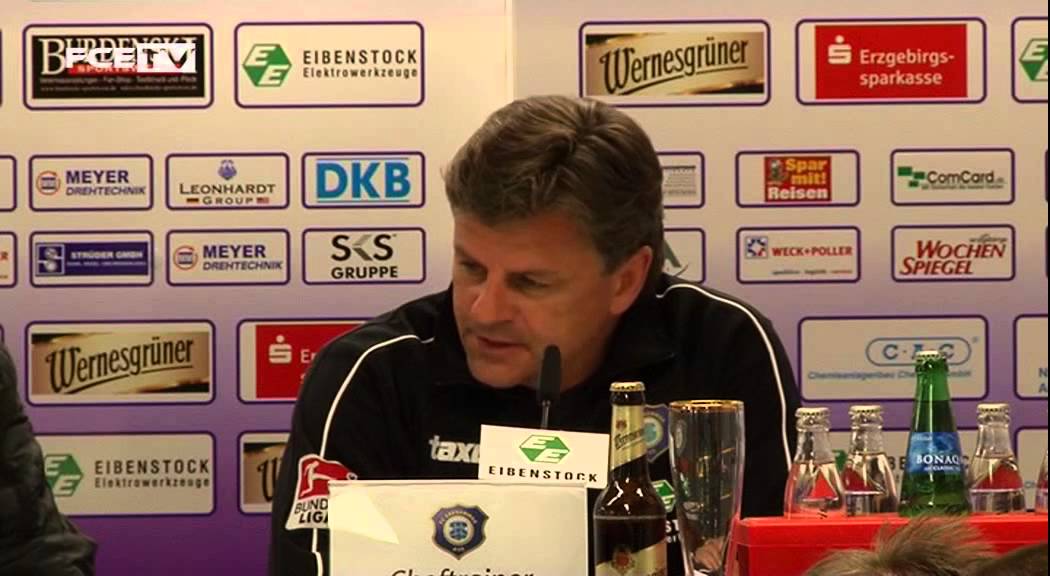 camera iphone 8 plus apk Pressekonferenz nach dem Spiel FC Erzgebirge Aue - SC Paderborn 07 0:2