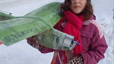 RCDOX 2011 SNICKERDOODLE flying with skies RC plane