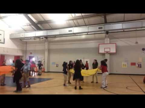 Kinder Olympic Parachute Dance