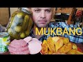 МУКБАНГ КАРТОФЕЛЬ запечённый / ОБЖОР колбасы и соленья