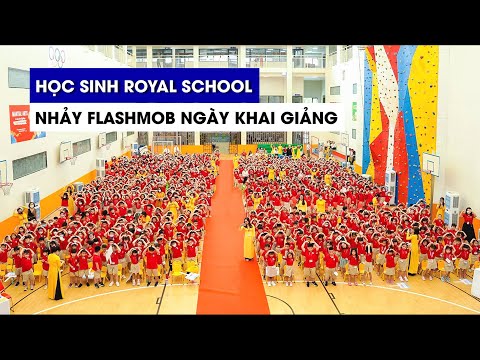 Video Hơn 500 học sinh Royal School nhảy flashmob trên nền... - YouTube