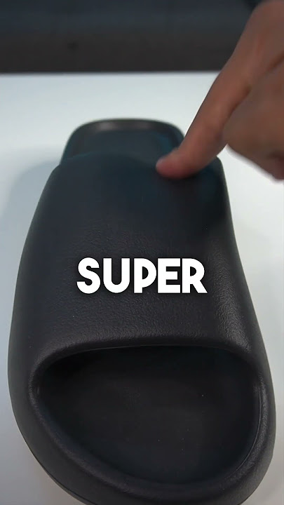 Yeezy Slide Onyx - Unboxing and On Feet 