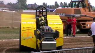 Tractor-Pulling Silly 2010 part 03