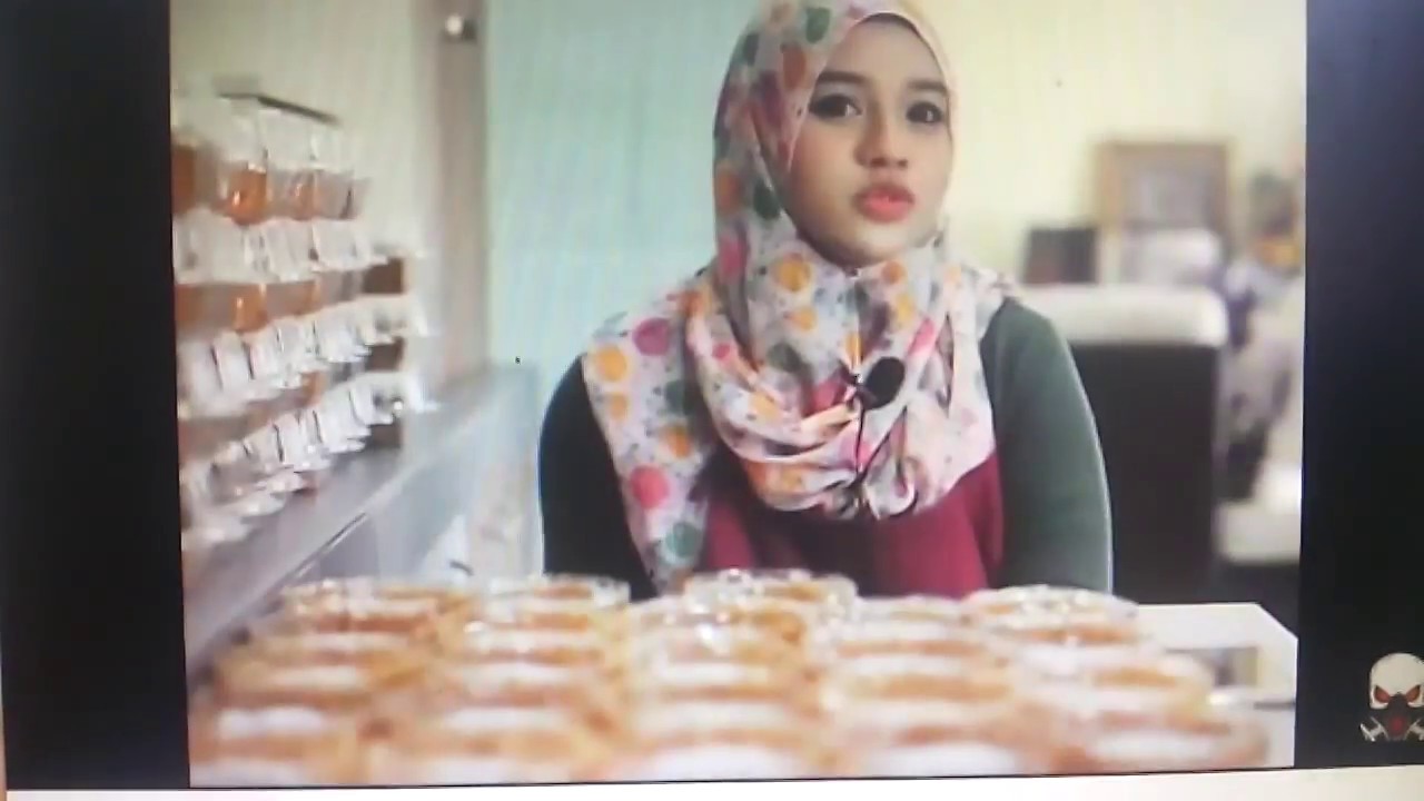 [[VIRAL]] gadis oku superbb cun jual kuih bakul - YouTube