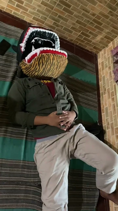 MANUSIA BERKEPALA BARONGAN🤔  #barongankendal #barongangalak #youtubeshorts #viral