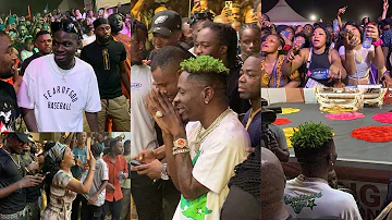 Shatta wale storms SINGATHON, Afua Asantewaa sings his songs infront of him, Kuame Eugene,Mcbrown