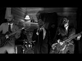 Merengue "Tus Besos" de Henry Hierro en versión rock por la banda
Casabe Añejo