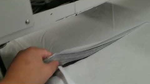 AKZ Pneumatic oscillating cutting machine multi-layer cutting demo 01-AccTek Machinery China